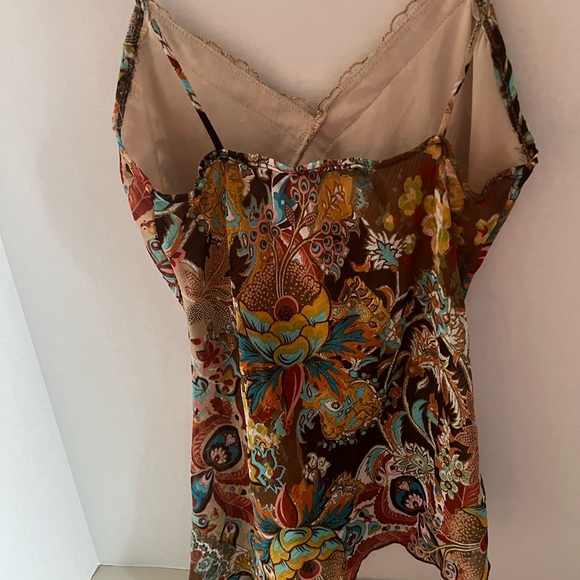 Floral/Paisley Lace Trim Camisole Top - Picture 3 of 6